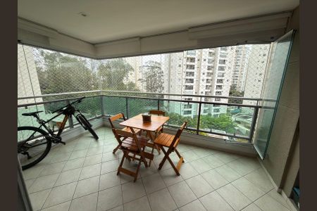 Apartamento à venda com 94m², 3 quartos e 2 vagas Apartamento à venda com 94m², 3 quartos e 2 vagasVaranda
