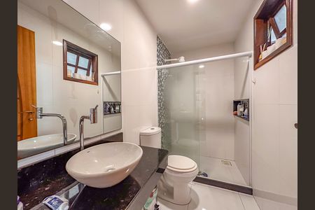 Casa à venda com 810m², 3 quartos e sem vagaBanheiro