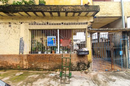 Casa para alugar com 40m², 1 quarto e sem vagaFachada + Placa