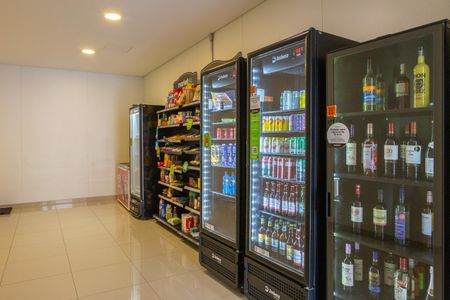 Apartamento à venda com 96m², 2 quartos e 2 vagasMini Mercado