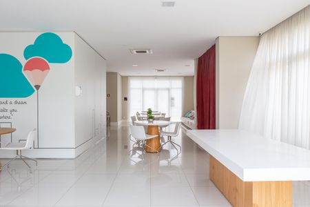 Apartamento à venda com 96m², 2 quartos e 2 vagasBrinquedoteca