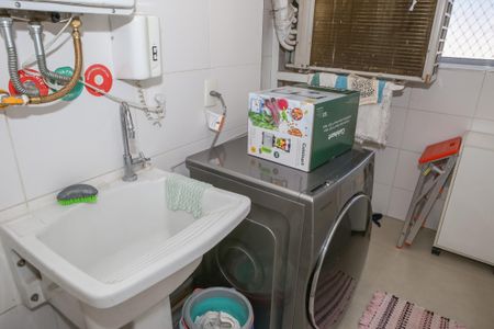 Apartamento à venda com 96m², 2 quartos e 2 vagasÁrea de Serviço