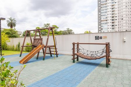 Apartamento à venda com 96m², 2 quartos e 2 vagasÁrea comum - Playground
