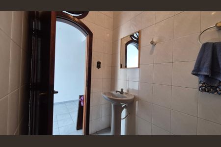 Casa à venda com 245m², 3 quartos e 4 vagas Casa à venda com 245m², 3 quartos e 4 vagasBanheiro de Serviço