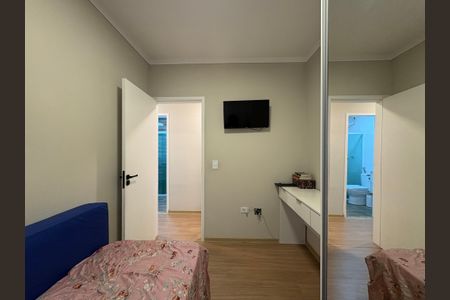 Apartamento à venda com 120m², 3 quartos e 2 vagas Apartamento à venda com 120m², 3 quartos e 2 vagasQuarto 1