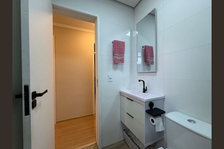 Apartamento à venda com 120m², 3 quartos e 2 vagas Apartamento à venda com 120m², 3 quartos e 2 vagasBanheiro