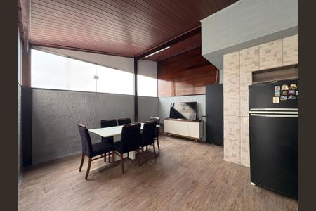 Apartamento à venda com 120m², 3 quartos e 2 vagas Apartamento à venda com 120m², 3 quartos e 2 vagasCobertura