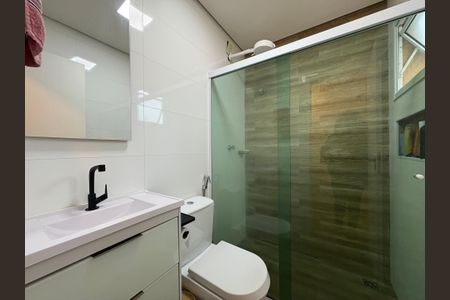 Apartamento à venda com 120m², 3 quartos e 2 vagas Apartamento à venda com 120m², 3 quartos e 2 vagasBanheiro