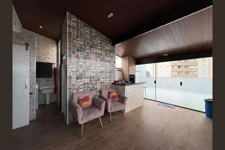 Apartamento à venda com 120m², 3 quartos e 2 vagas Apartamento à venda com 120m², 3 quartos e 2 vagasCobertura