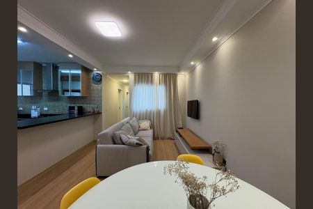 Apartamento à venda com 120m², 3 quartos e 2 vagas Apartamento à venda com 120m², 3 quartos e 2 vagasSala