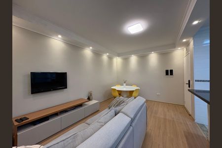 Apartamento à venda com 120m², 3 quartos e 2 vagas Apartamento à venda com 120m², 3 quartos e 2 vagasSala