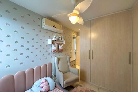 Apartamento à venda com 122m², 3 quartos e 2 vagasQuarto