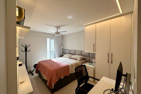 Apartamento à venda com 122m², 3 quartos e 2 vagasSuíte 1