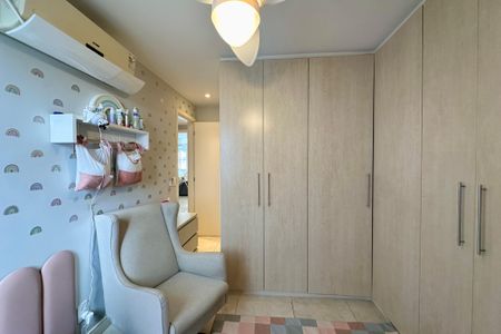 Apartamento à venda com 122m², 3 quartos e 2 vagasQuarto
