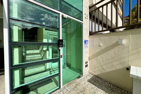 Apartamento à venda com 122m², 3 quartos e 2 vagasPlaca