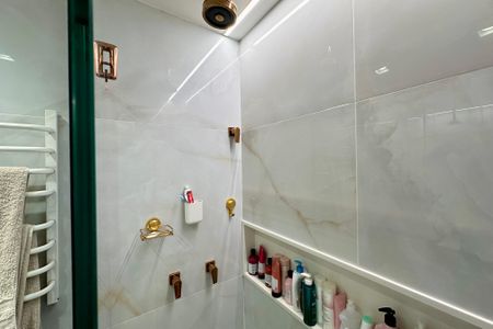 Apartamento à venda com 122m², 3 quartos e 2 vagasBanheiro da Suíte 1