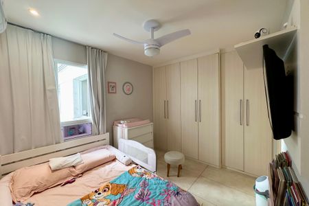 Apartamento à venda com 122m², 3 quartos e 2 vagasSuíte 2