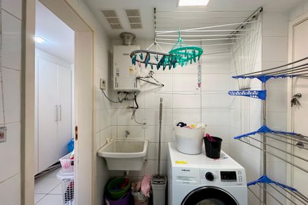 Apartamento à venda com 122m², 3 quartos e 2 vagasÁrea de Serviço