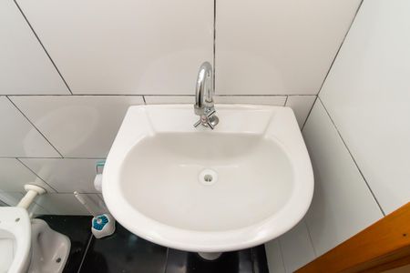 Casa para alugar com 32m², 2 quartos e sem vagaBanheiro