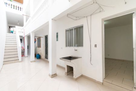 Casa para alugar com 32m², 2 quartos e sem vagaÁrea de Serviço