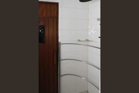 Apartamento à venda com 310m², 3 quartos e 4 vagas Apartamento à venda com 310m², 3 quartos e 4 vagasSaúna