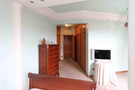 Apartamento à venda com 310m², 3 quartos e 4 vagas Apartamento à venda com 310m², 3 quartos e 4 vagasSuíte