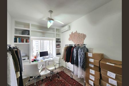 Apartamento para alugar com 150m², 3 quartos e 2 vagasQuarto 2