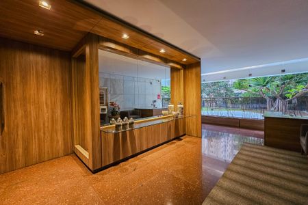 Apartamento à venda com 280m², 4 quartos e 2 vagasHall de entrada