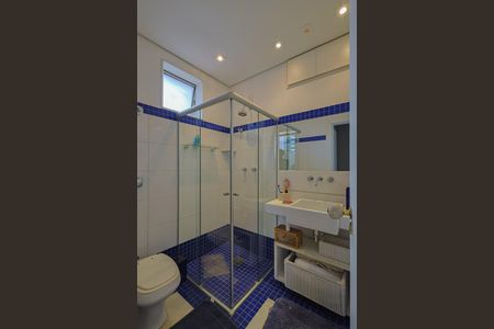 Apartamento à venda com 280m², 4 quartos e 2 vagasCobertura - Banheiro 