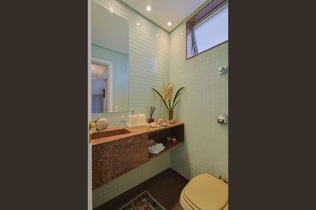 Apartamento à venda com 280m², 4 quartos e 2 vagasLavabo