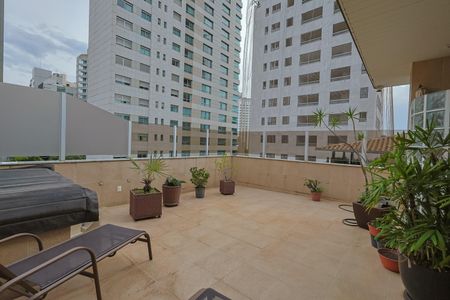 Apartamento à venda com 280m², 4 quartos e 2 vagasCobertura