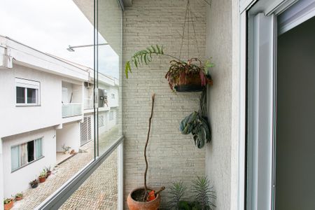 Casa de condomínio à venda com 87m², 3 quartos e 1 vaga Casa de condomínio à venda com 87m², 3 quartos e 1 vagaVaranda da Suíte