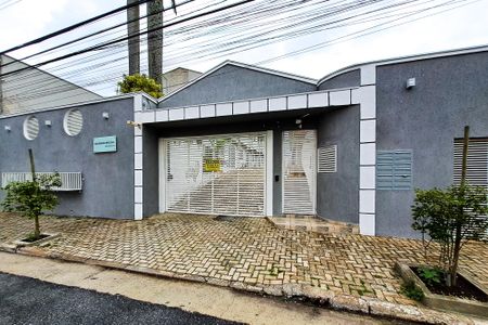 Casa de condomínio à venda com 87m², 3 quartos e 1 vaga Casa de condomínio à venda com 87m², 3 quartos e 1 vagaFachada