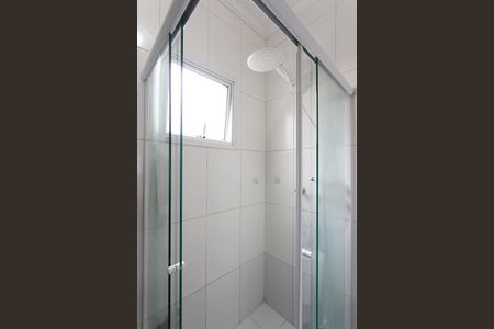 Casa de condomínio à venda com 87m², 3 quartos e 1 vaga Casa de condomínio à venda com 87m², 3 quartos e 1 vagaBanheiro da Suíte