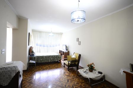 Sala de casa à venda com 3 quartos, 320m² em Jardim da Gloria, São Paulo