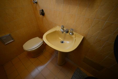 Lavabo de casa à venda com 3 quartos, 320m² em Jardim da Gloria, São Paulo
