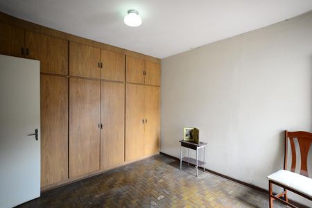 Casa à venda com 320m², 3 quartos e 4 vagasQuarto 2