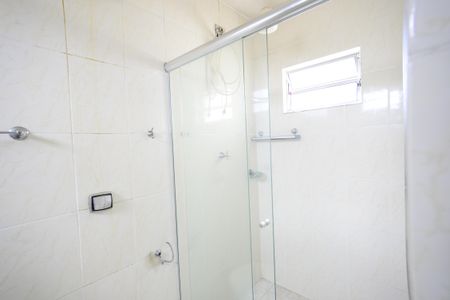 Casa à venda com 320m², 3 quartos e 4 vagasBanheiro da Suíte