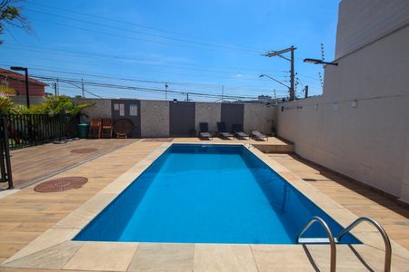 Apartamento para alugar com 41m², 2 quartos e sem vagaÁrea comum - Piscina