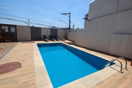 Apartamento para alugar com 41m², 2 quartos e sem vagaÁrea comum - Piscina