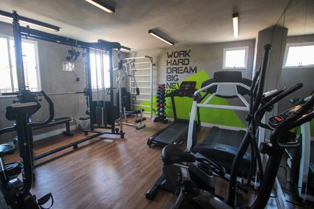 Apartamento para alugar com 41m², 2 quartos e sem vagaÁrea comum - Academia