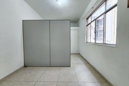 Sala/Quarto de apartamento à venda com 1 quarto, 35m² em Centro, Rio de Janeiro
