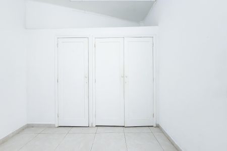 Apartamento à venda com 35m², 1 quarto e sem vagaSala/Quarto