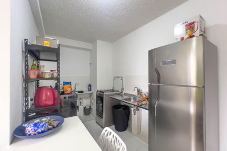 Apartamento à venda com 35m², 2 quartos e sem vaga Apartamento à venda com 35m², 2 quartos e sem vagaCozinha e área de serviço