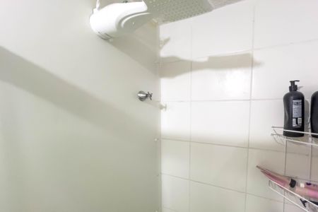 Apartamento à venda com 35m², 2 quartos e sem vaga Apartamento à venda com 35m², 2 quartos e sem vagaBanheiro