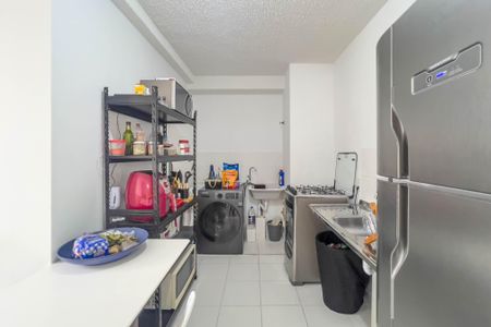 Apartamento à venda com 35m², 2 quartos e sem vaga Apartamento à venda com 35m², 2 quartos e sem vagaCozinha e área de serviço