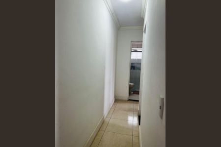 Corredor de apartamento à venda com 2 quartos, 48m² em Santa Maria, Osasco