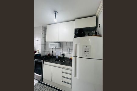 Apartamento à venda com 48m², 2 quartos e 1 vagaCozinha e Área de Serviço