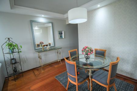 Apartamento à venda com 94m², 3 quartos e 1 vagaSala