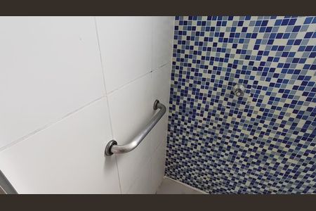 Apartamento à venda com 47m², 2 quartos e 1 vaga Apartamento à venda com 47m², 2 quartos e 1 vagaBanheiro